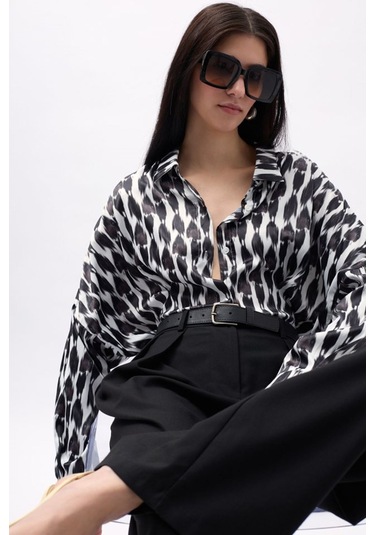 Desenli Crop Gömlek Siyah
