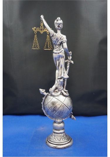 Themis Adalet Terazisi Heykeli 35 Cm Dekoratif Ev & Ofis Biblosu Gümüş