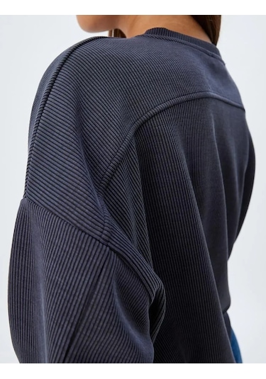 Koton Basic Sweatshirt Uzun Kollu Bisiklet Yaka 5wak10063ek 001