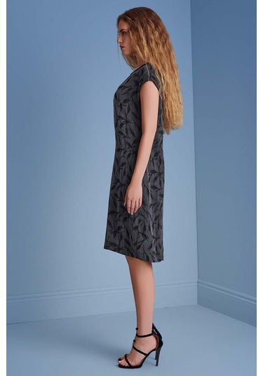 Yarasa Kol Siyah Dokuma Elbise Siyah