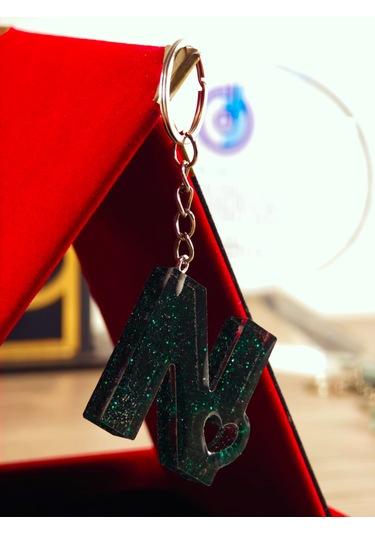Harfli Anahtarlık Epoksi Kişiye Özel Yapım El Yapımı Harf Anahtarlık Kalp Model Özel Tasarım Hediyelik Ürün Kalp Desenli Simli Anahtarlık Altın - Siyah