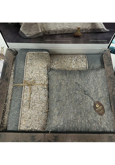 Güzide Ev Modası Klasik Yatak Örtüsü Elegans Duman Mavisi Duman Mavisi