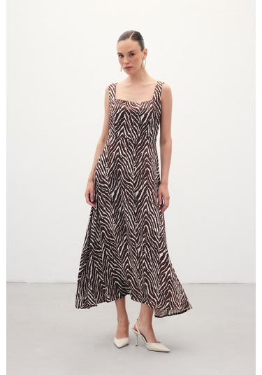 Sateen Kare Yaka Zebra Desenli Elbise - Kahve-136359 Kahve