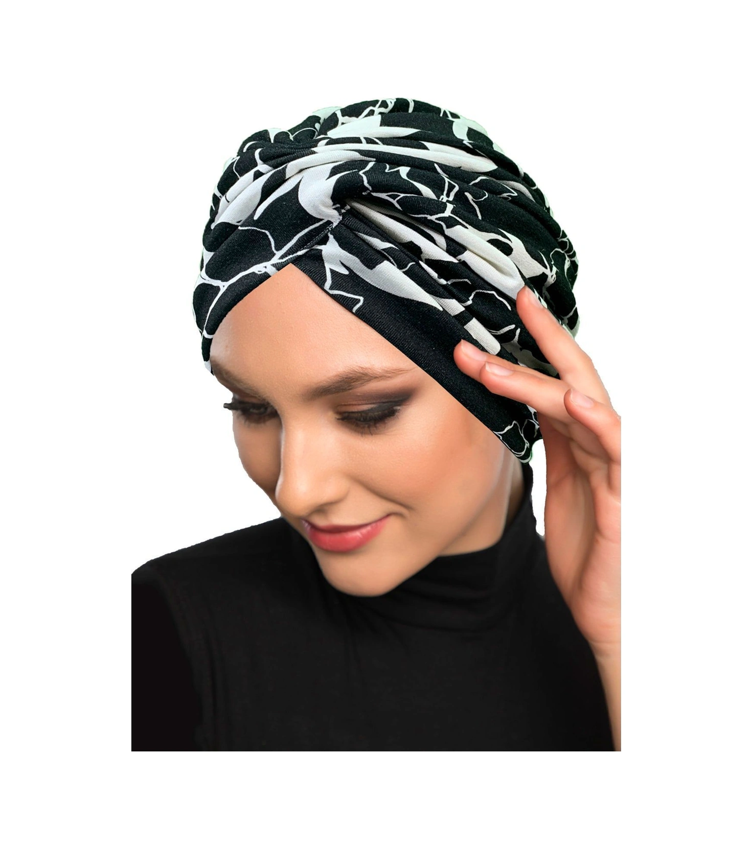 Desenli Çapraz Penye Siyah Çiçek Motifli Hazır Türban Tesettür Havuz Bonesi Siyah-krem