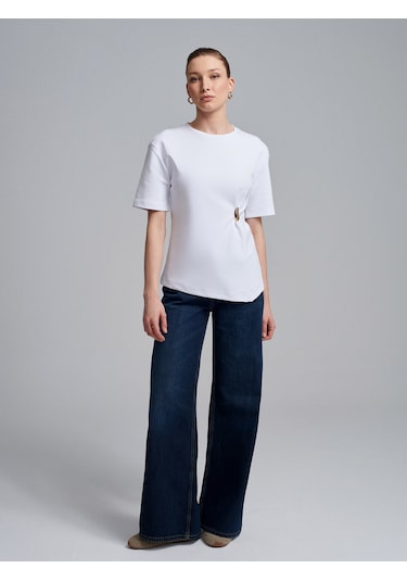Dilvin 32445 Aksesuar Detaylı Basic T-shirt-beyaz Beyaz