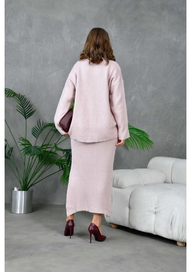 Kadın Balıkçı Yaka Oversize Kazak Uzun Etek İkili Triko Takım Pudra