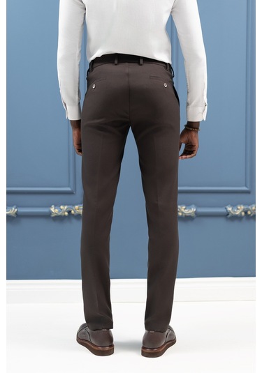 Ecer Slimfit Mevsimlik Fermuar Kapamalı Yan Cepli Kumaş Pantolon Kahverengi