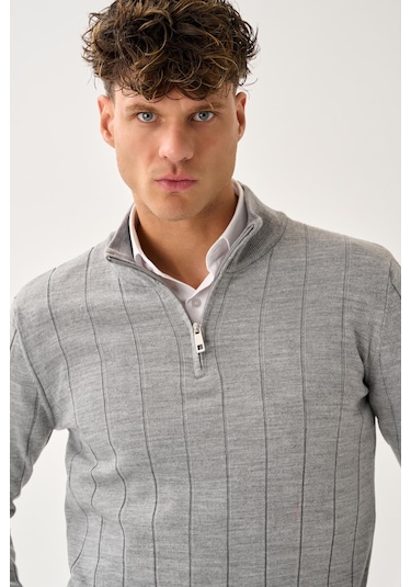 Dikey Dokuma Desenli Fermuarlı Triko Kazak Gri