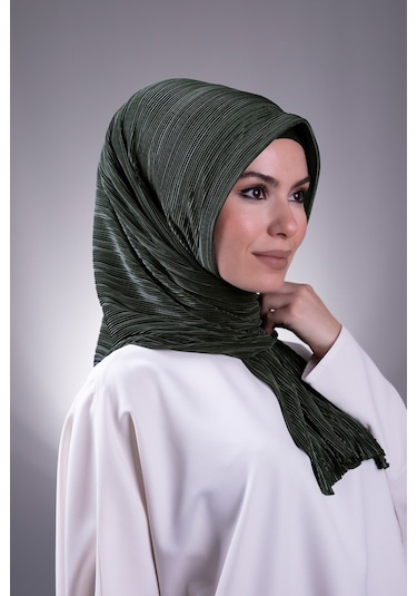 Zümrüt Pratik Hazır Geçmeli Tesettür Eşarp Fukuro Piliseli Saçakl Zümrüt