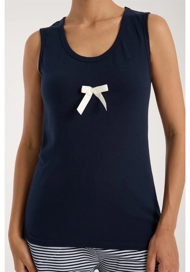 Giyim Kadın Lacivert Kurdele Detaylı Çizgili Şortlu Pijama Takımı Lacivert