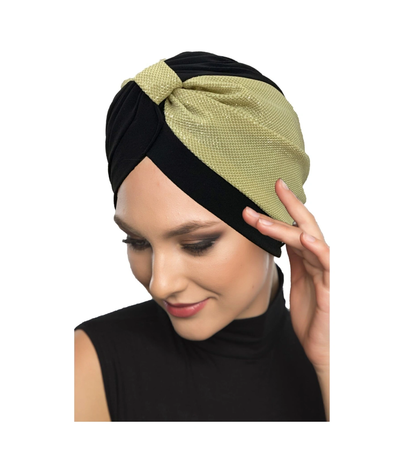 Özel Tasarım Siyah Üzeri Altın Pike Desenli Astarlı Hazır Türban Tesettür Abiye Bone Siyah3