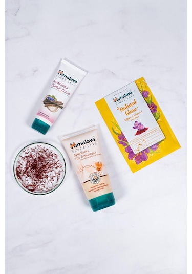 Himalaya Aydınlatıcı Günlük Yüz Peeling 75 ML