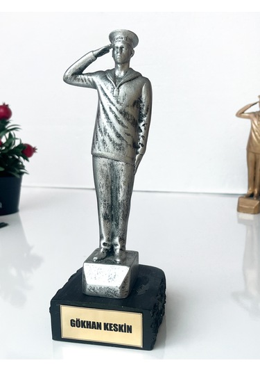 Kişiye Özel Asker Figürü Biblo, Hatıra Masa Üstü Dekoratif Heykel