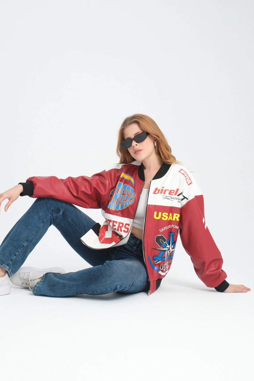 Kadın Oversize Baskılı Deri Motorcu Montu Fermuarlı Yarışçı Ceket Astarlı Bomber Kolej Mont Kırmızı Kadın Oversize Baskılı Deri Motorcu Montu Fermuarlı Yarışçı Ceket Astarlı Bomber Kolej Mont Kırmızı