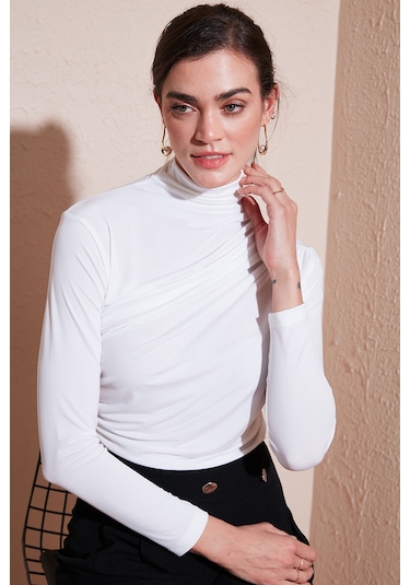 Lela Streç Büzgü Detaylı Slim Fit Dik Yaka Bayan Bluz 669925 Ekru