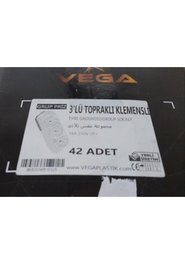 42  Adet 3'lü Topraklı Klemensli Grup Priz