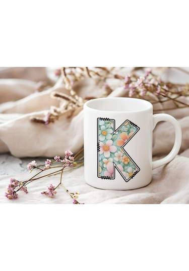K Harfli Pastel Çiçek Desenli Kahve Kupası - Kişiye Özel Çiçekler Koleksiyonu Bardak - Hediye Beyaz