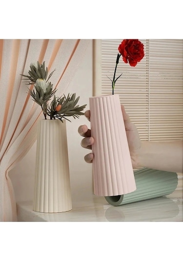 Beyaz Iskandinav Vazo 20cm Çok Renkli