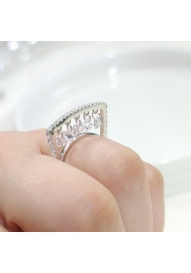 İthal Sallantılı Taşlı Gümüş Yüzük - 14 Beyaz