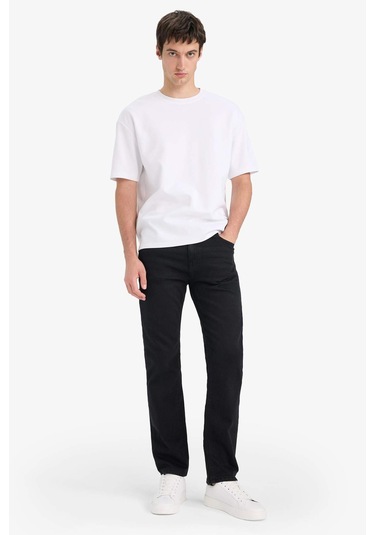Defacto Sergio Regular Fit Normal Kalıp Normal Bel Boru Paça Jean Pantolon W6868az25aunm40 Siyah