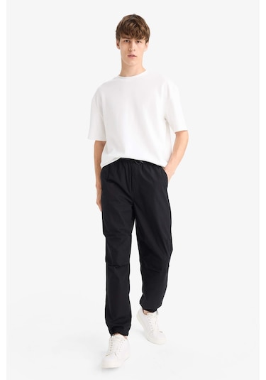 Defacto %100 Pamuk Wide Leg Paraşüt Pantolon E8729ax25aubk81 Siyah Defacto %100 Pamuk Wide Leg Paraşüt Pantolon E8729ax25aubk81 Siyah