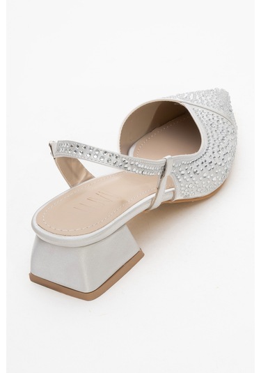 Sella Gümüş Saten Taşlı Kadın Kısa Topuklu Ayakkkabı Gümüş