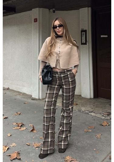 Bej Pelerin Detaylı Triko Hırka - 1317 Bej