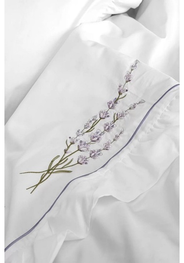 İssimo Lavanda Nakışlı 300 Tc Saten Nevresim Takımı Çift Kişilik-2125 Beyaz