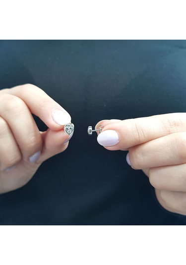 Lova 0.10 Karat Pırlanta Tektaş Kalp Küpe - 3040085