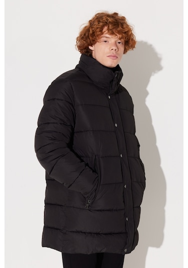 Lee Regular Fit Normal Kesim Dik Yaka Siyah Şişme Mont L222360001 Siyah