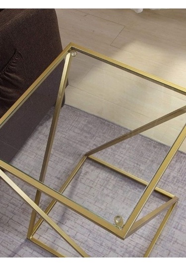 İtalyan Tasarım Metal Camlı Yan Sehpa Gold