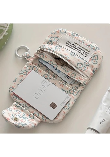 Elmpaly White Rabbit Papatya Baskılı Kartlık Asılı Aksesuarlı Mini Çanta