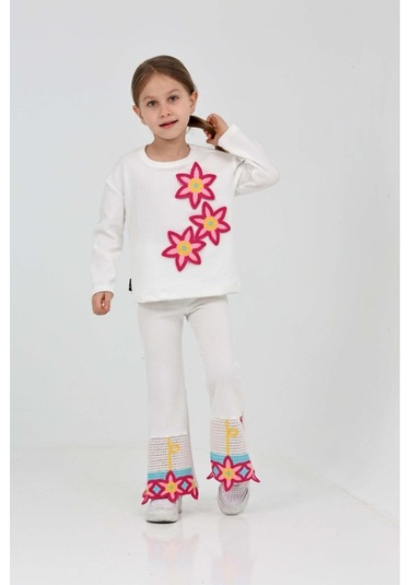 Çiçek Nakış Detaylı Kız Çocuk Takım Beyaz
