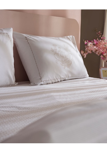 Madame Coco Mathilda Tek Kişilik %100 Pamuk Karde Düz Pike Takımı - Beyaz 8684427200391 Beyaz