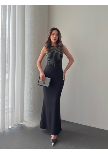 Ge Ticaret Kadın Omuz Çoklu Askılı Önü Taş Işlemeli Balık Kesim Janjan Krep Maxi Boy Elbise Siyah