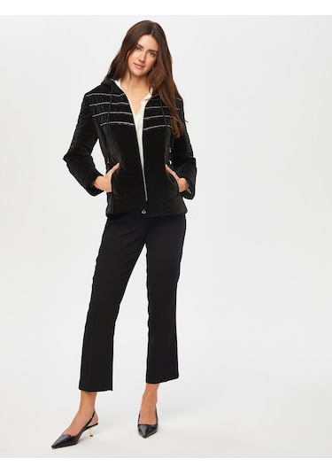 Zincir Şerit Detaylı Kadife Görünümlü Kapitone Mont 005 Us25kmt00510 Siyah