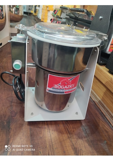 Boğaziçi 1 Kg Bitki Baharat Öğütücü Paslanmaz Devirmeli