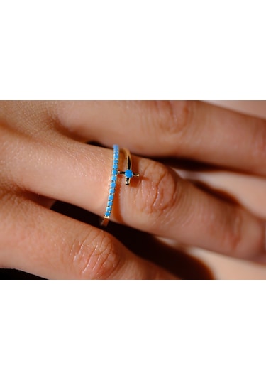 Firuze Taşlı Yarım Tur Sarmalı Modern Tasarım 925 Ayar Gümüş Kadın Yüzük Günlük-hediyelik