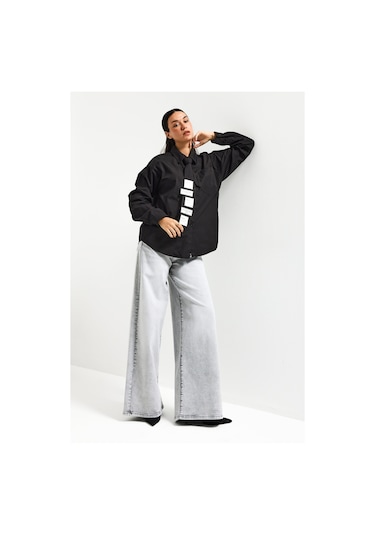 Itsbasic Kadın Siyah Renk Oversize Kravatlı Özel Tasarım Bol Kesim Gömlek