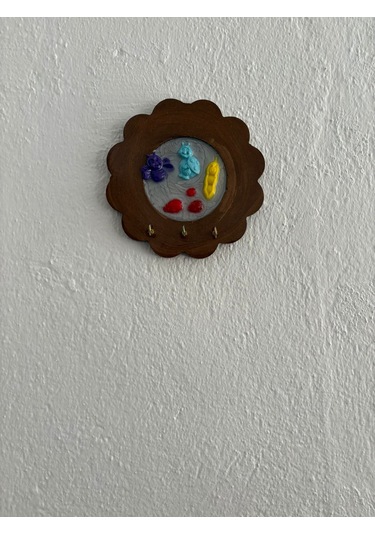 Pelince - Mor Arı Ve Mavi Uğur Böceği Figürlü - Epoksi Ahşap Anahtar Askılığı Tek Ürün - Çap: 18 Cm Ahşap