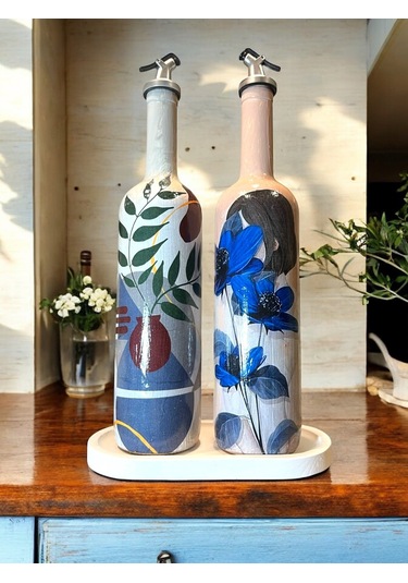 El Yapımı Mavi Çiçekli Kız Desenli Sunum Stantlı 75 Ml Zeytinyağı Sıvıyağ Şişesi Yağdanlık 2 Li Set Mavi