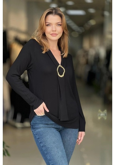 Kravatlı Tokalı Bluz Siyah
