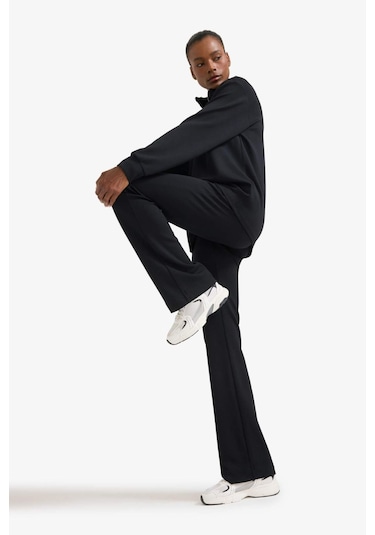 Defacto Defactofit Flare Fit İspanyol Paça Standart Boy Modal Sporcu Pantolon E8957ax25aubk81 Siyah