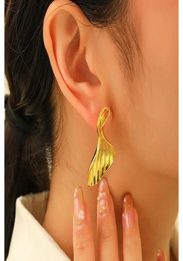 Demokan Kadın Küpe Büküm Detay Küpe 001