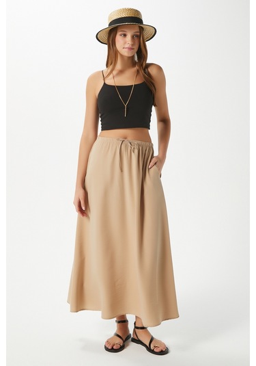 Kadın Trend Modal Serin Kumaş Bej Bel Lastikli Cepli Rahat Kalıp Uzun Etek