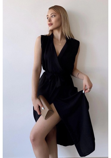 Kadın Siyah Kalın Askılı, Kruvaze Yaka, Düz Desen, Aerobin Yırtmaçlı, Kemerli Midi Elbise Siyah