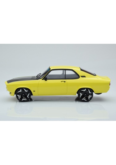 1:18 2021 Opel Manta Gse Elektromod