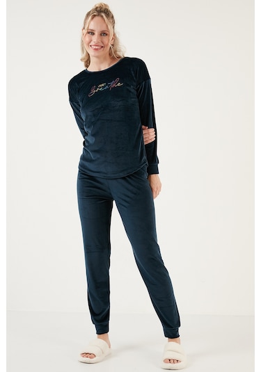 Lela Regular Fit Yumuşak Dokulu Kadife Bayan Pijama Takımı 6094200W4 Lacivert