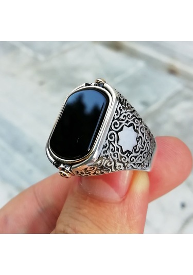 Fkgümüş Osmanlı Tuğrası İşlemeli Siyah Taşlı Çift Taraflı Erkek Yüzük