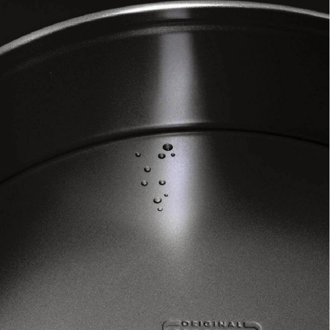 Kaiser Classic Kelepçeli Kek Kalıbı 20 - 24 - 26 Cm. Çok Renkli